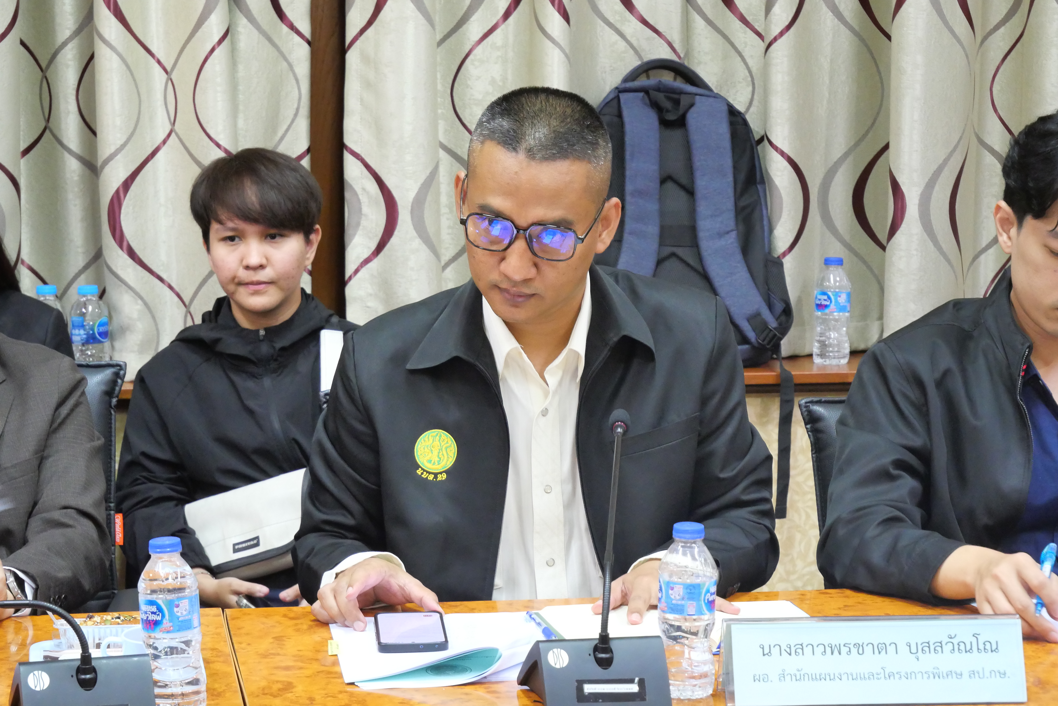 title - รองเลขาธิการ ส.ป.ก. ประชุมคณะทำงานสื่อสารกระทรวงเกษตรและสหกรณ์ ด้านการรับเรื่องร้องเรียนและแก้ไขปัญหาเกษตรกร ครั้งที่ 1/2569 